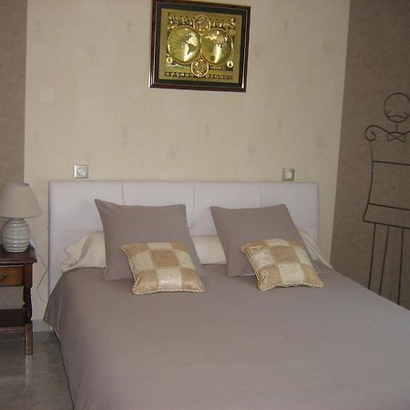 Chambres D'Hotes Le Saint O Detente Zewnętrze zdjęcie