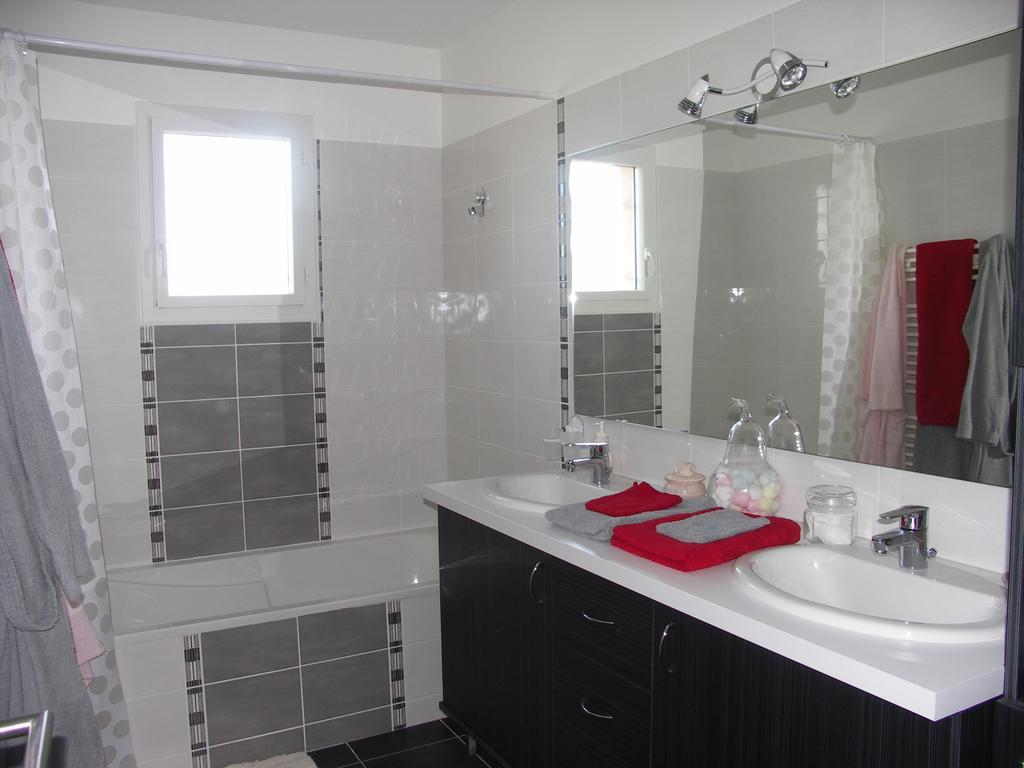 Chambres D'Hotes Le Saint O Detente Zewnętrze zdjęcie